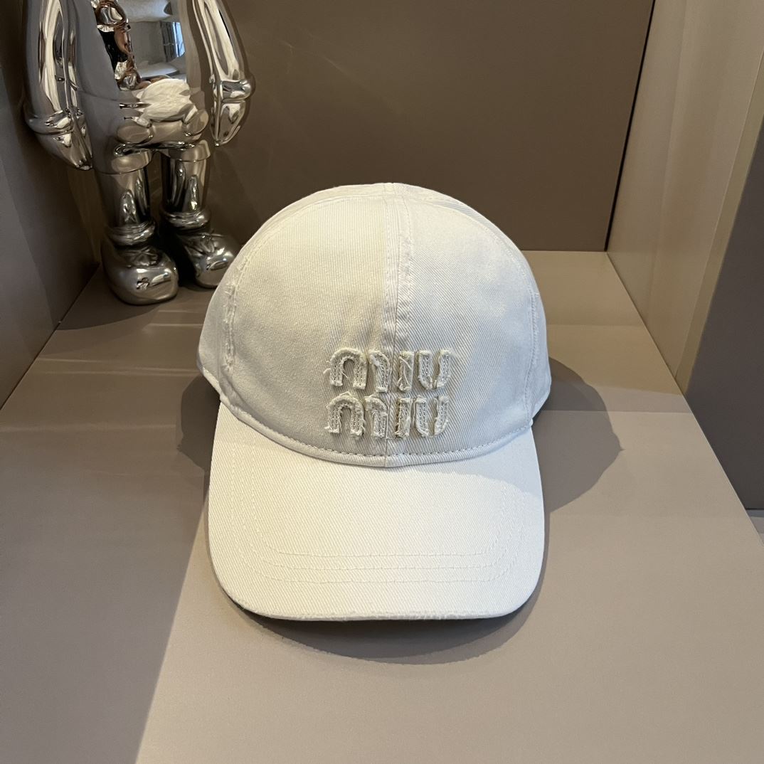 Miu Miu Caps